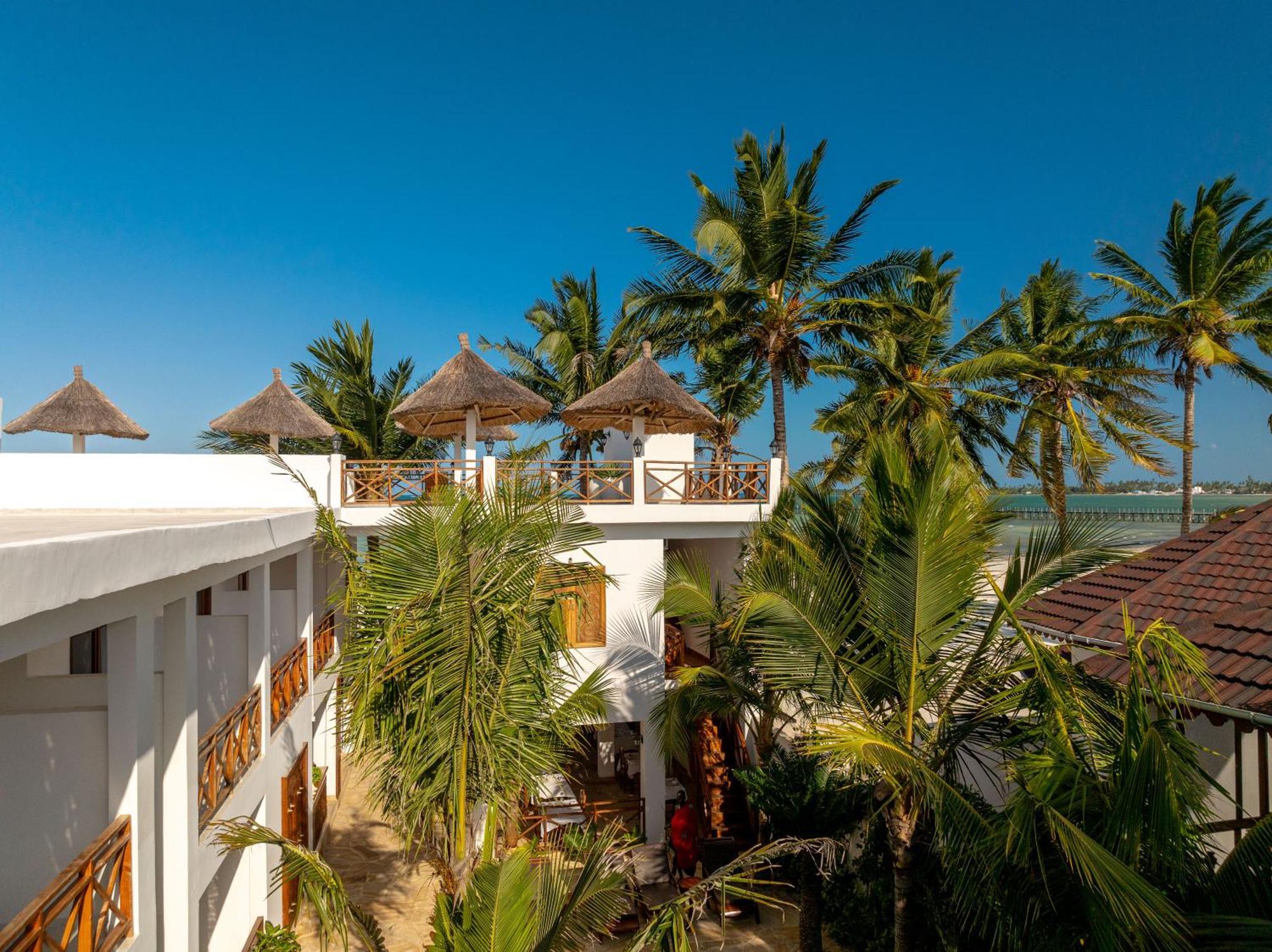 Karibu Beach Resort Pongwe Exteriér fotografie