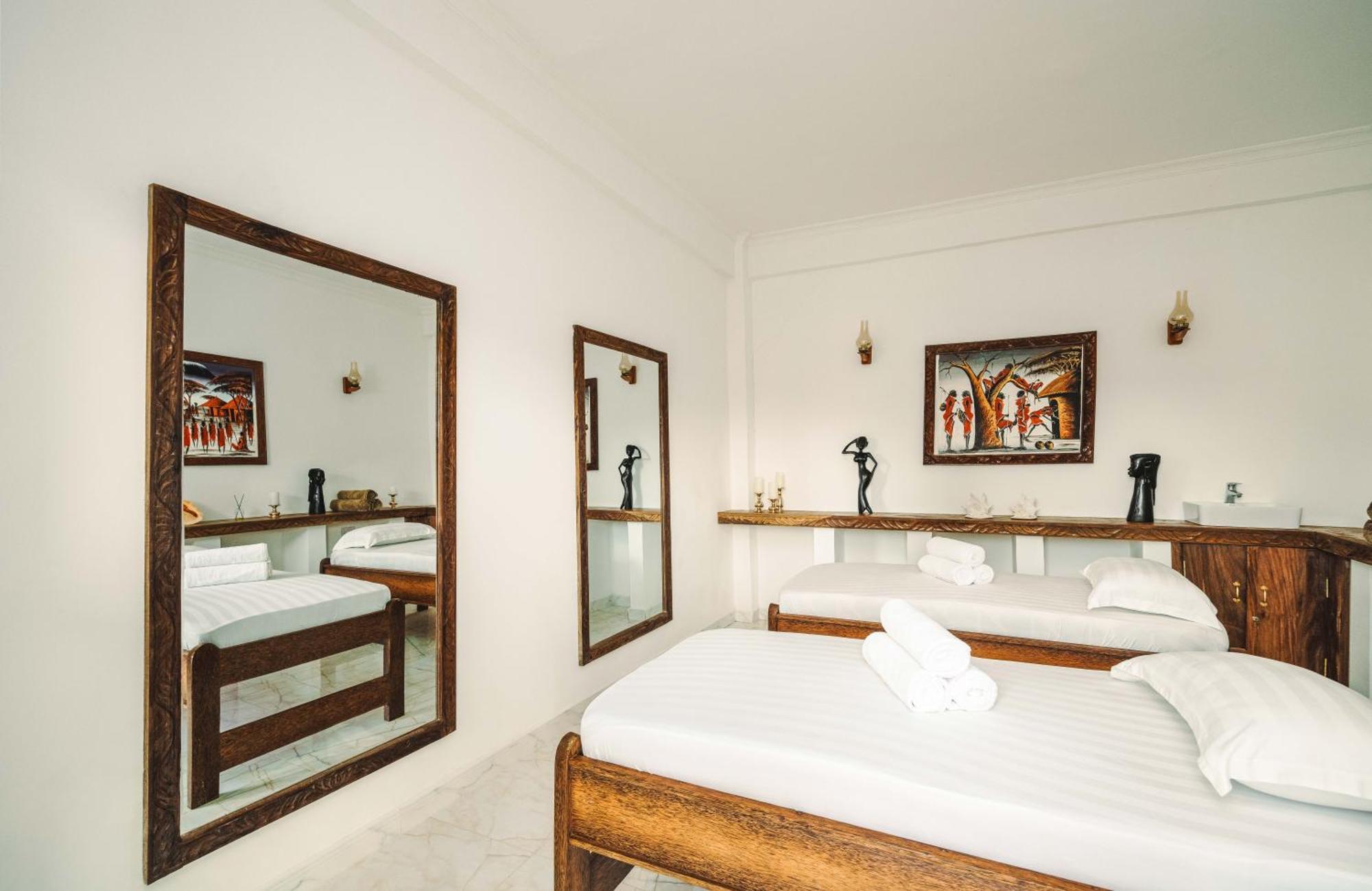 Karibu Beach Resort Pongwe Exteriér fotografie