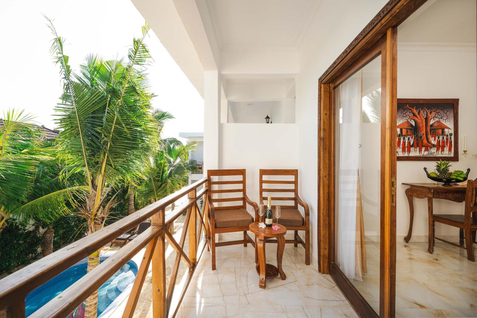 Karibu Beach Resort Pongwe Exteriér fotografie