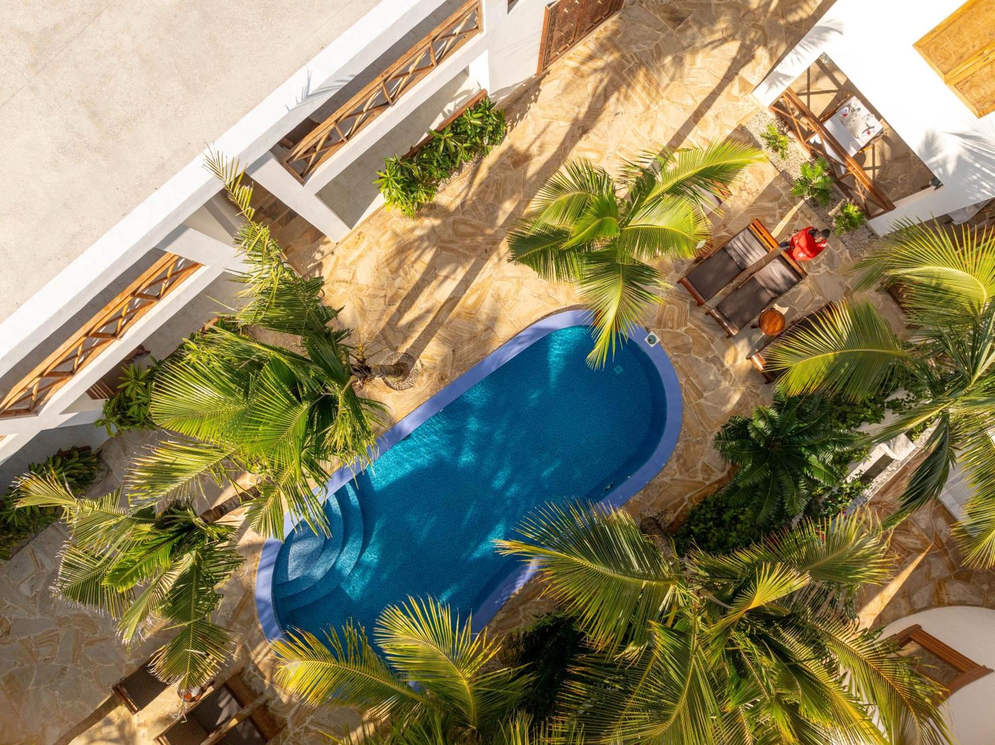 Karibu Beach Resort Pongwe Exteriér fotografie
