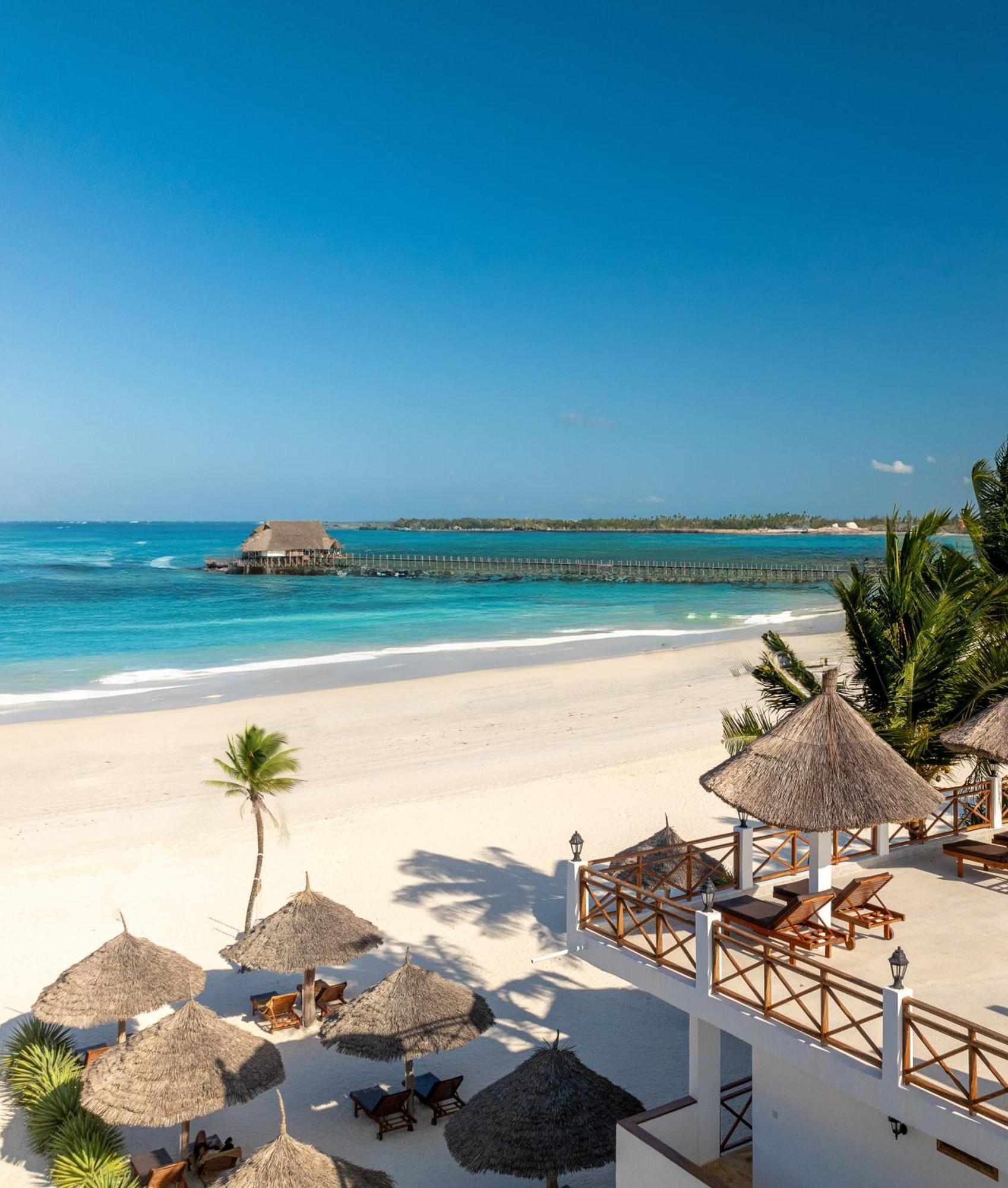 Karibu Beach Resort Pongwe Exteriér fotografie